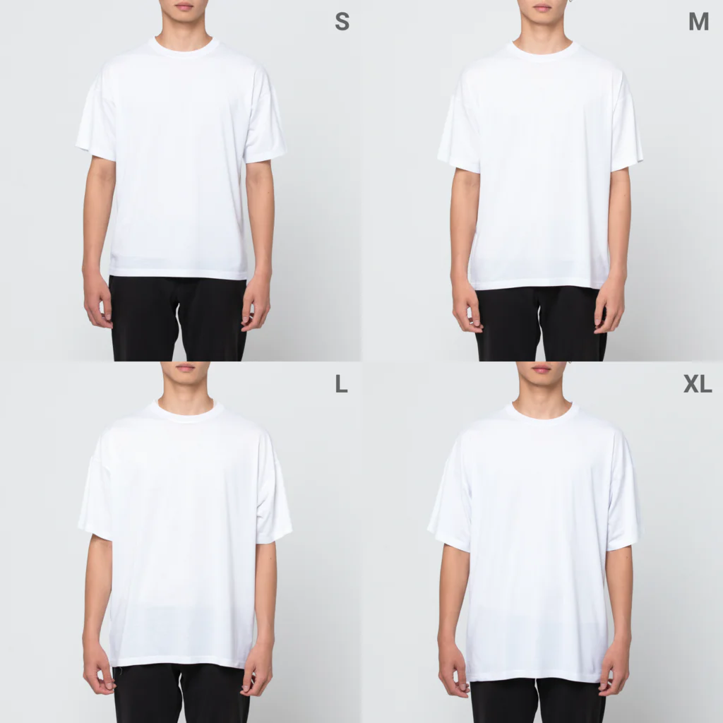 TATEYAMAのDUMMY TEXT フルグラフィックTシャツのサイズ別着用イメージ(男性)