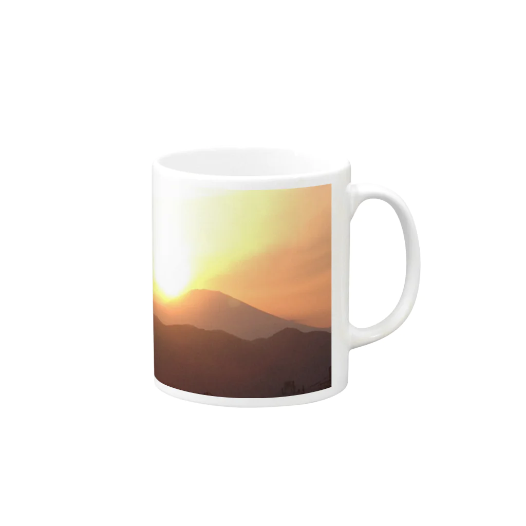 リッチの世界遺産、富士山の夕焼け！ Mug :right side of the handle