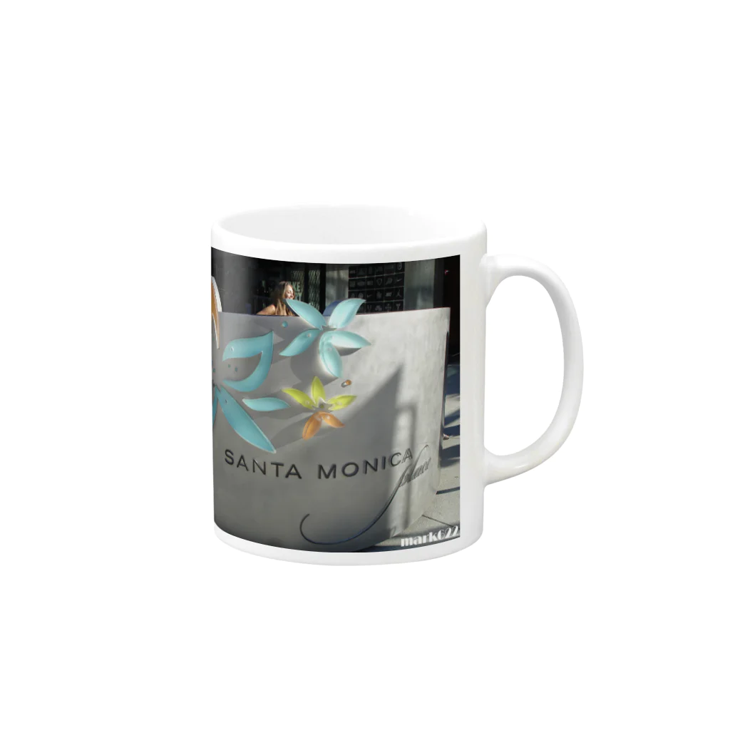 M.MORIのLos Angeles Santa Monica Mug :right side of the handle