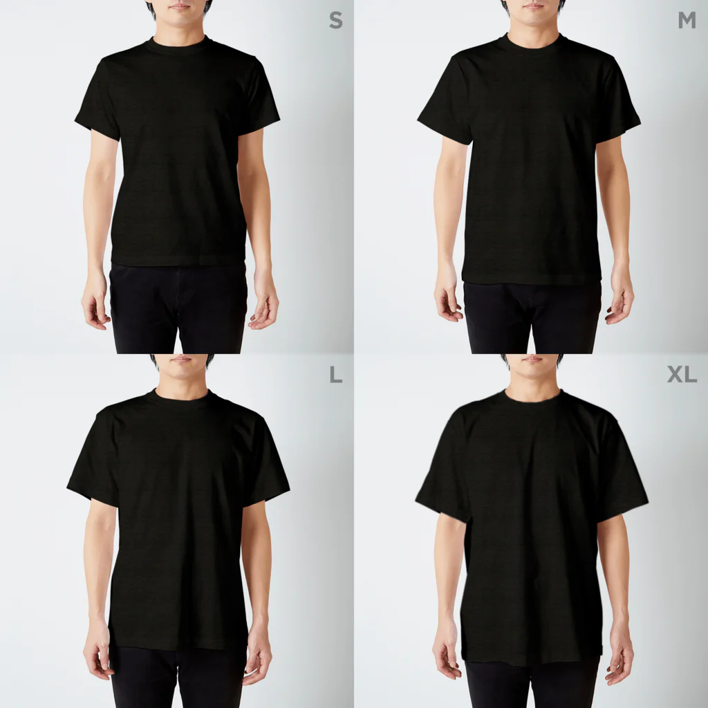 アニマル四字熟語のユニコーンの石像 Regular Fit T-Shirt :model wear (male)