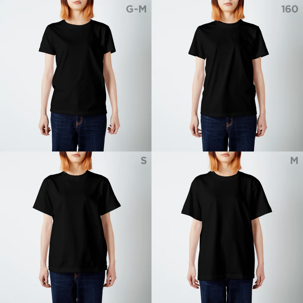 デザインをしましたのオオクワガタ（白文字） Regular Fit T-Shirt :model wear (woman)