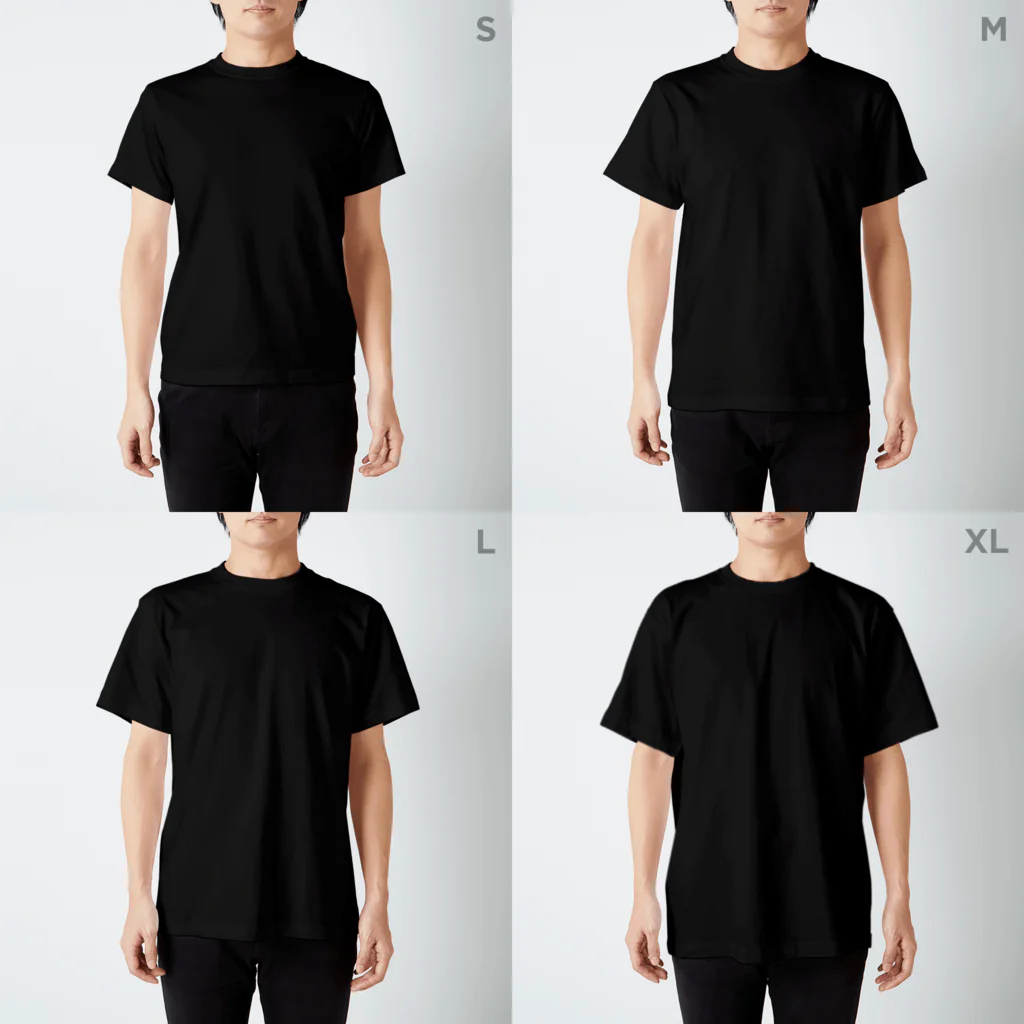 VJNOMU STOREのT3XC0R3 スタンダードTシャツのサイズ別着用イメージ(男性)
