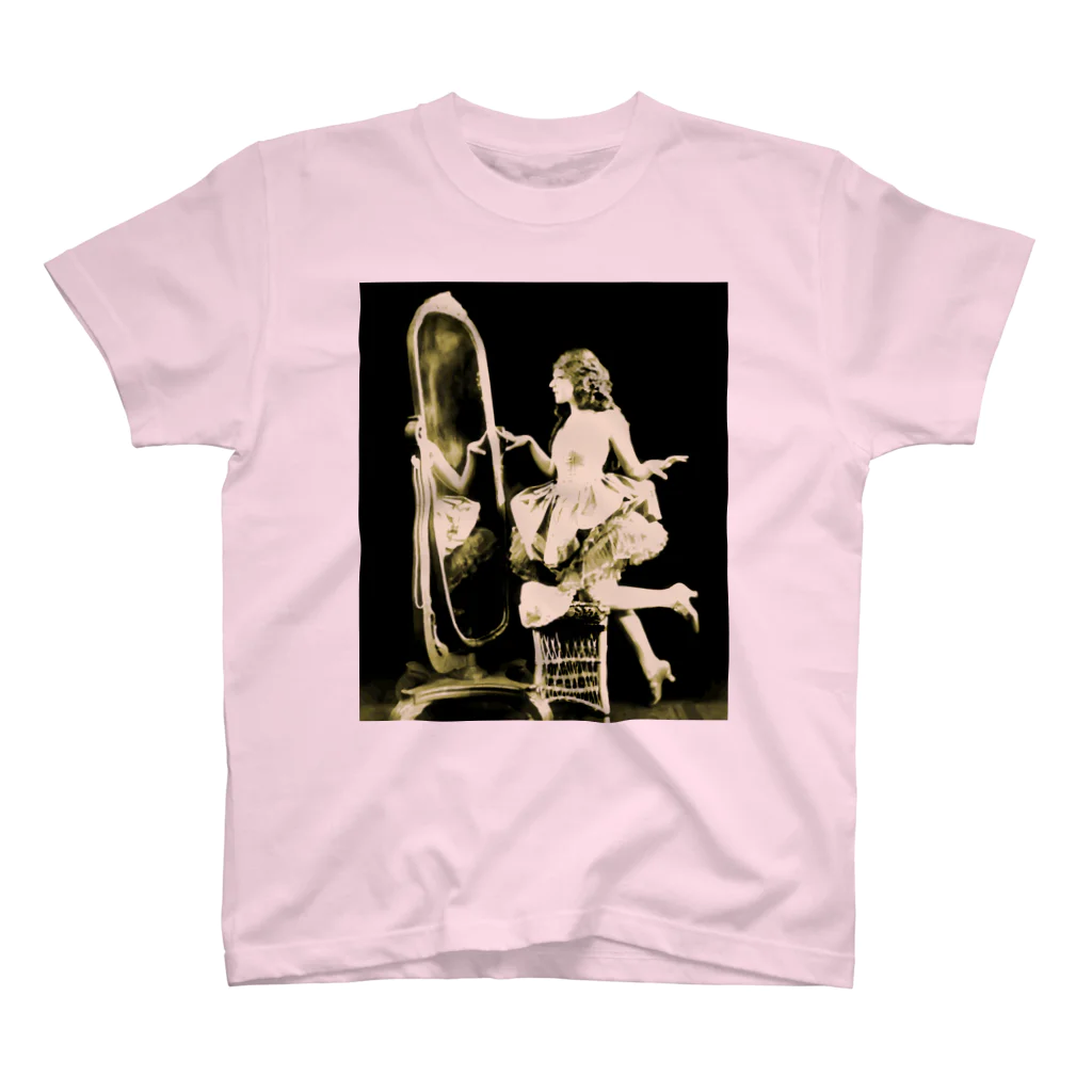 その物語を忘れない。のAlfred Cheney Johnston: Mary Pickford, 1920 スタンダードTシャツ