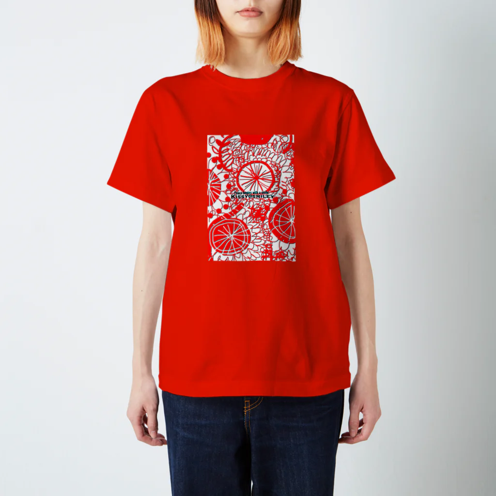 Kissy SmileyのKissy@Smiley/Kukkasuunnittelijat Red Regular Fit T-Shirt