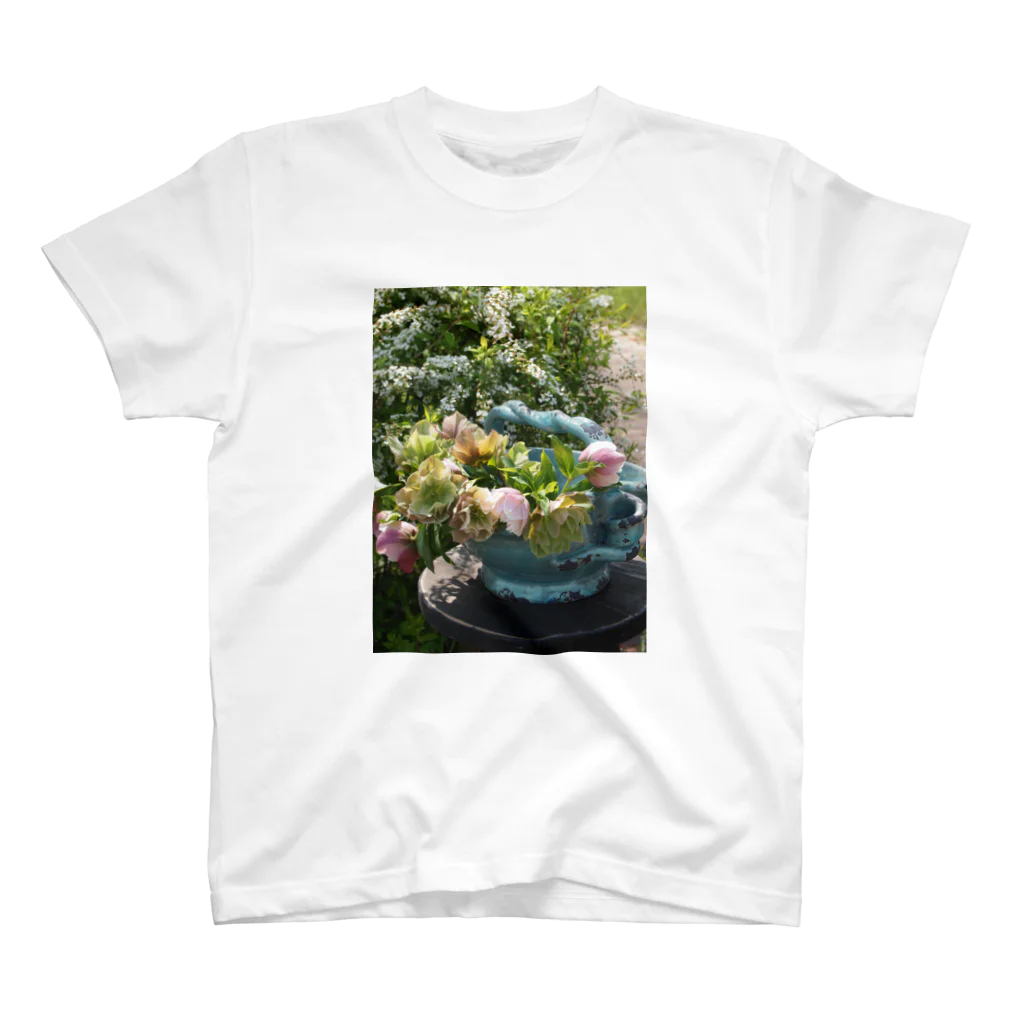 kanoshaのgardening01 スタンダードTシャツ