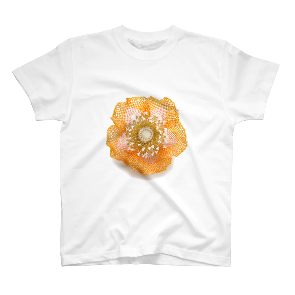 sakuiroのビーズのお花プリント Regular Fit T-Shirt