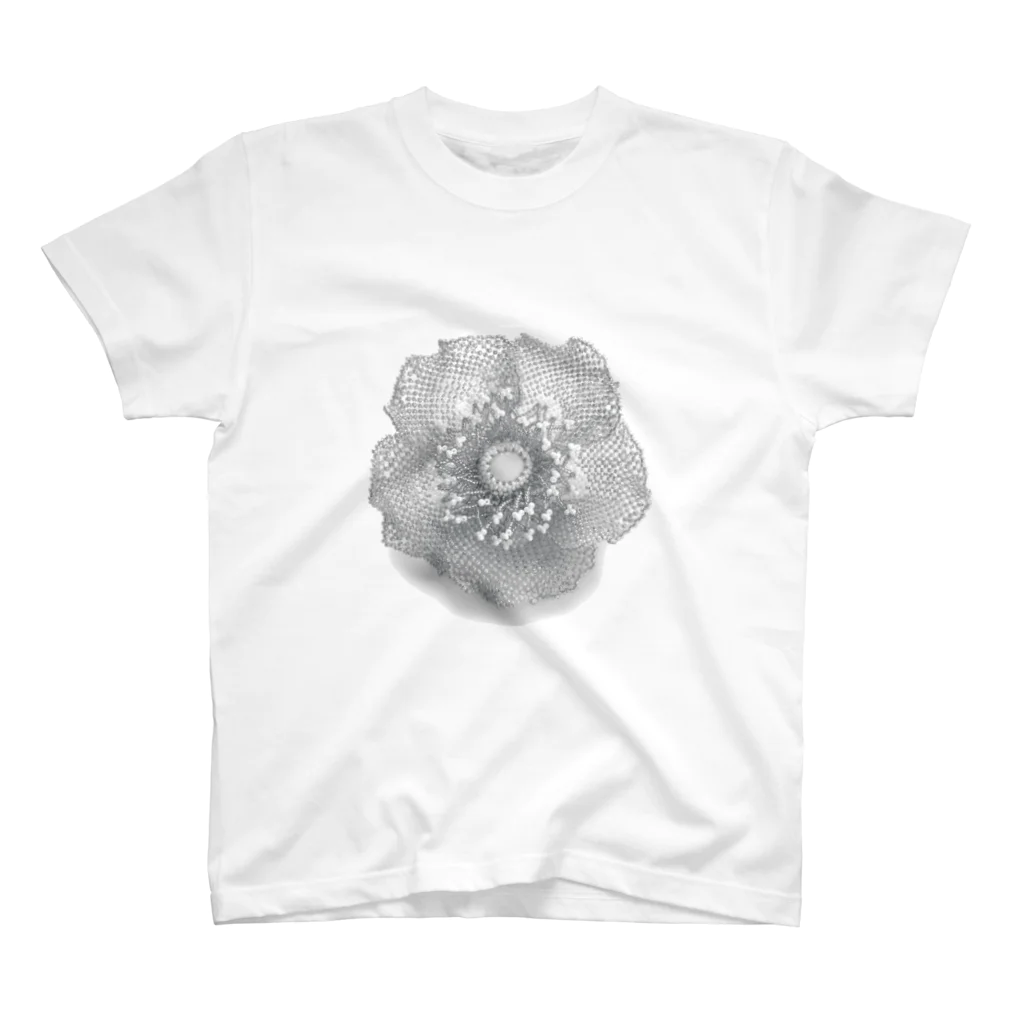 sakuiroのビーズのお花（モノトーン） Regular Fit T-Shirt