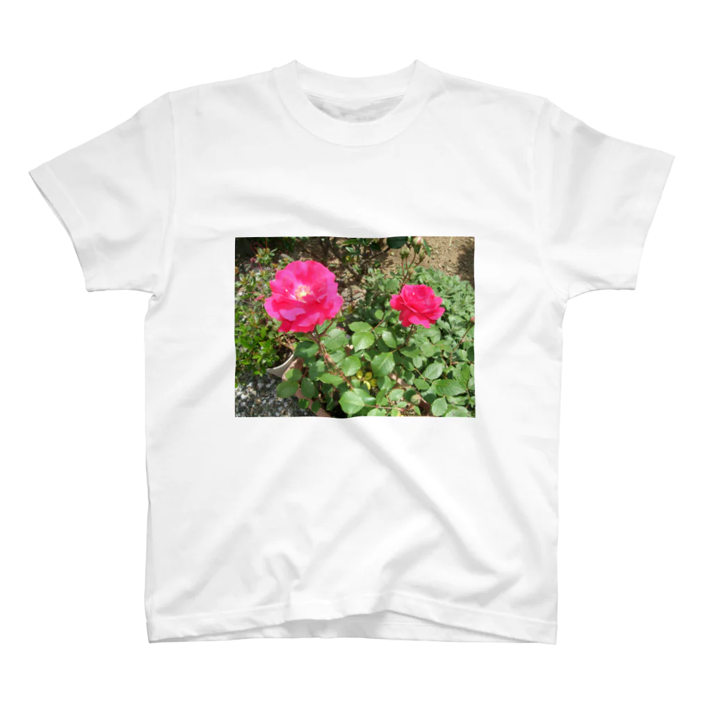 田中民生の薔薇Ver.2 Regular Fit T-Shirt