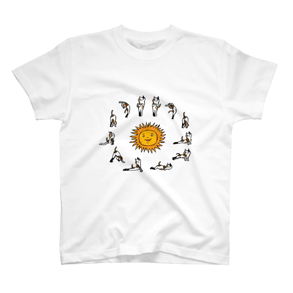 sayaka yamamotoのswami nekonyanda surya namaskar スタンダードTシャツ