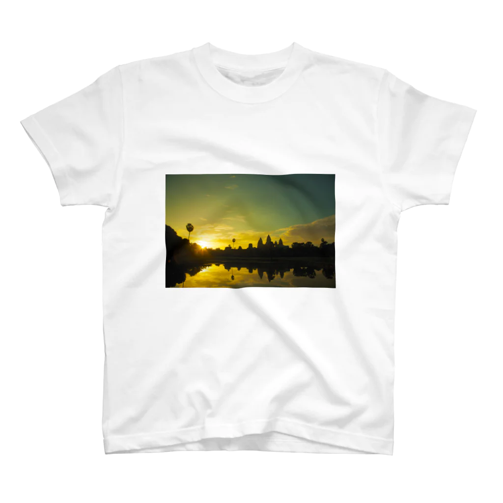 rainyryoのDawn of Angkor Wat スタンダードTシャツ