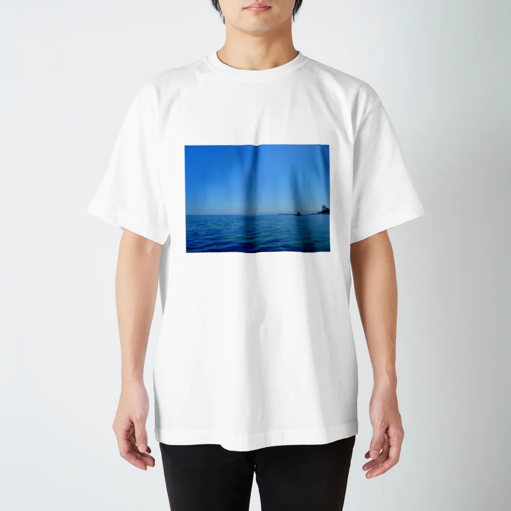 Sword ▲ Peaksの海 スタンダードTシャツ