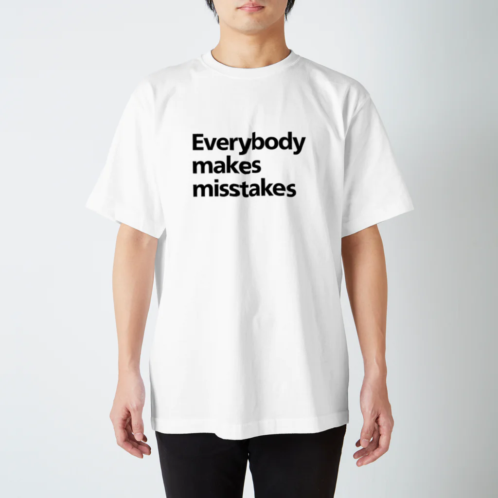 nagueyariのEverybody makes misstakes Regular Fit T-Shirt