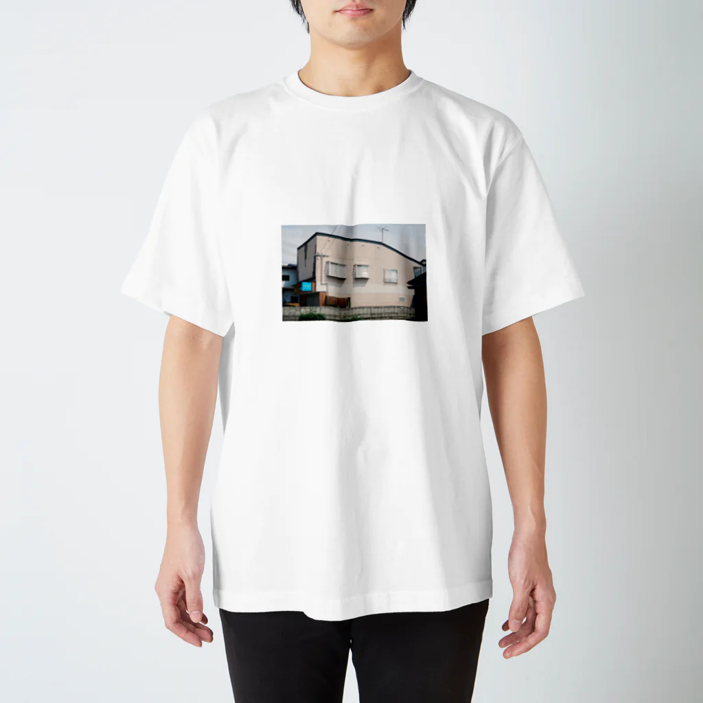 nakajijapanの実家 スタンダードTシャツ