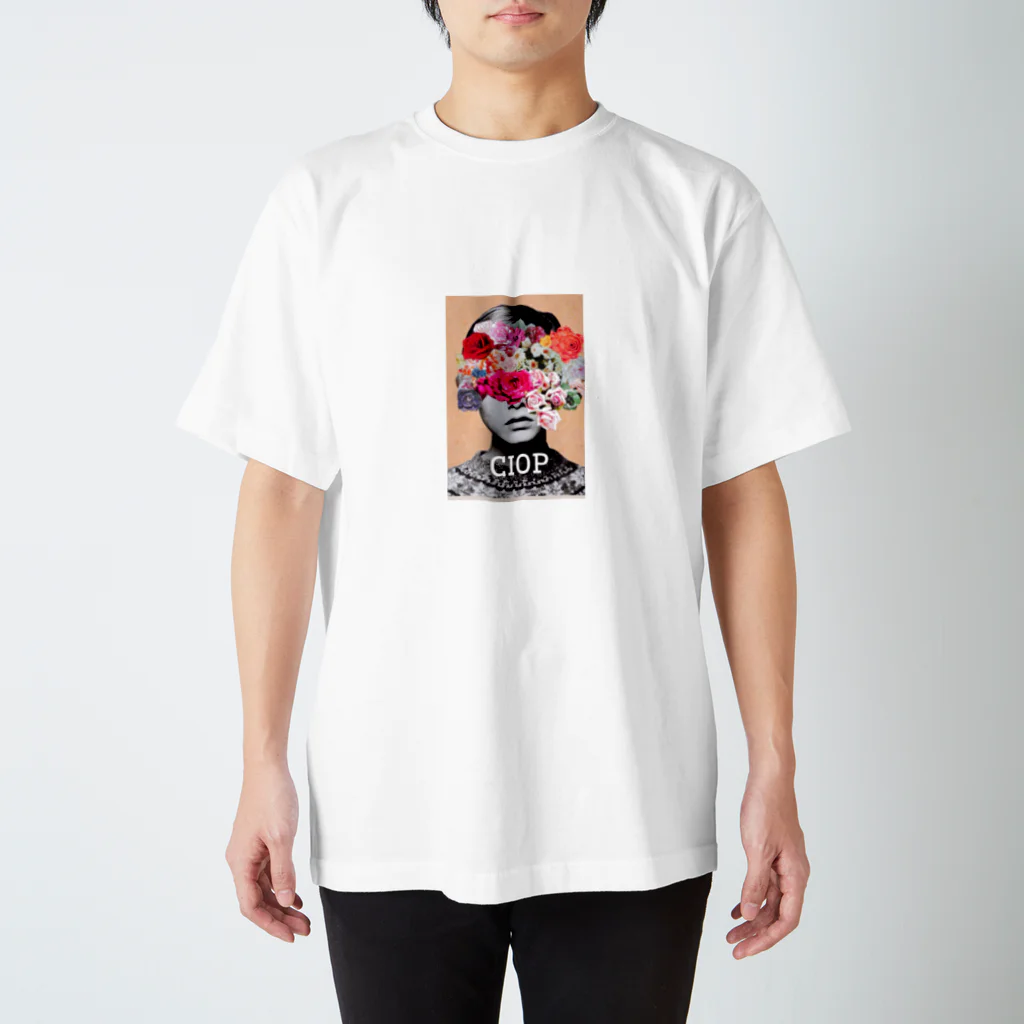 Kyoko TeshimaのGrows Regular Fit T-Shirt