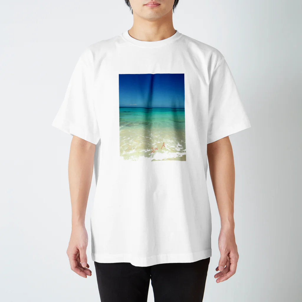 maruitukiしずかのLove A Regular Fit T-Shirt