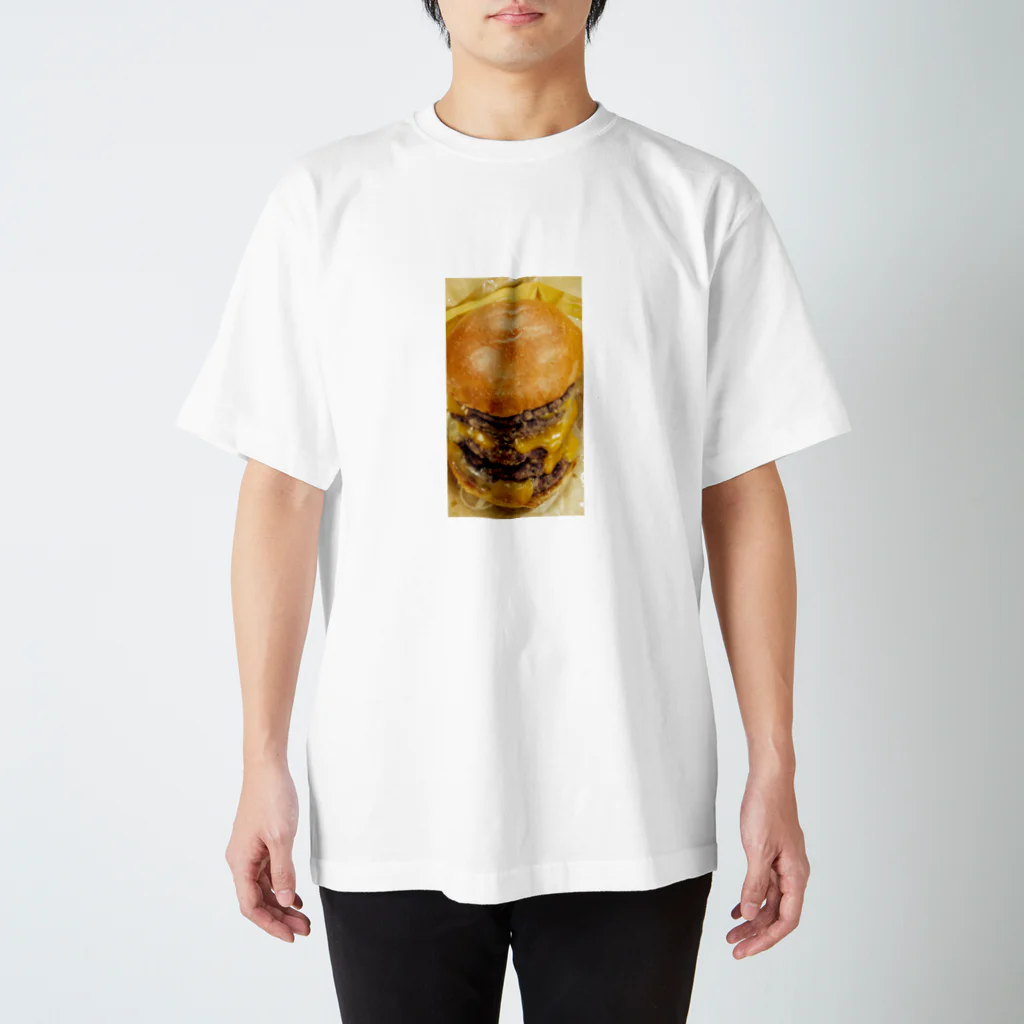 ベナタワーのチーズバーガー Regular Fit T-Shirt