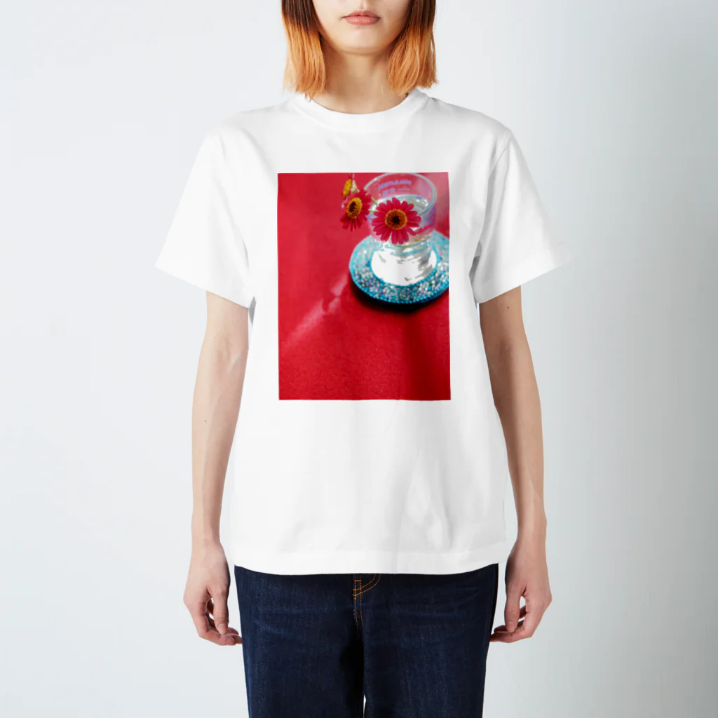 yokoのflower Regular Fit T-Shirt