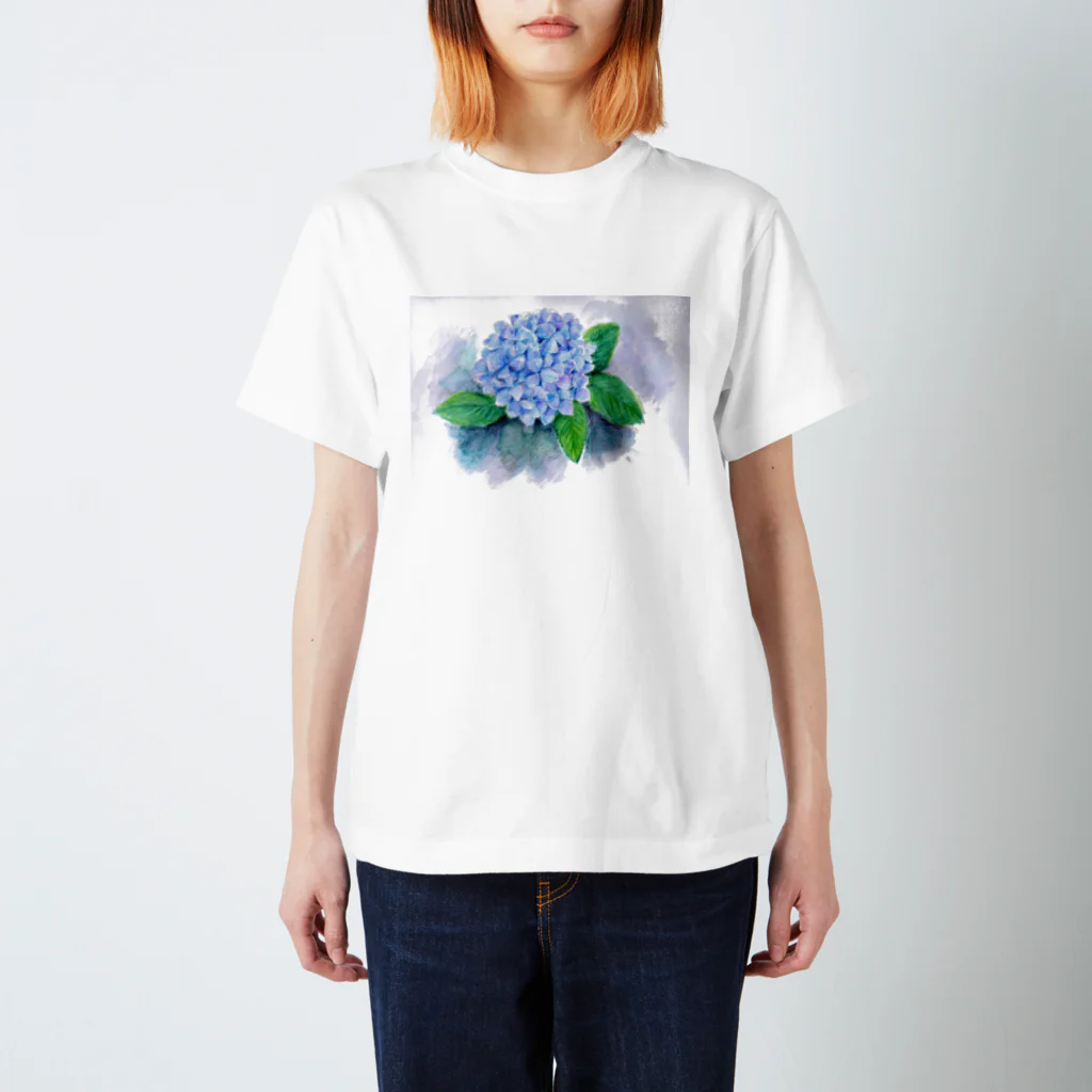 リラの紫陽花 Regular Fit T-Shirt