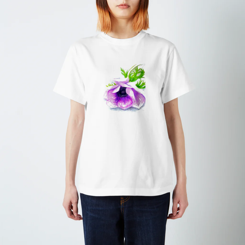 リラのアネモネ Regular Fit T-Shirt