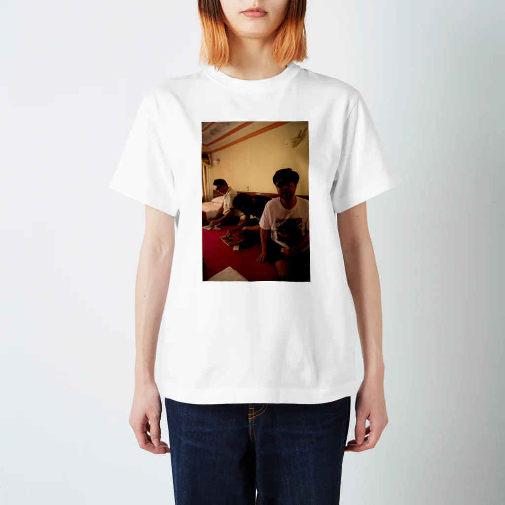 シックスサマナのFriendship スタンダードTシャツ