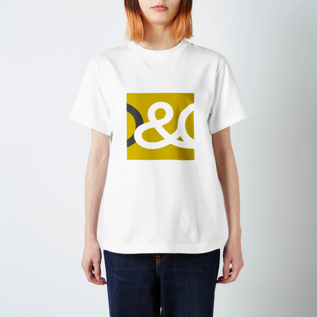 tosgucioのGUCIO & CO. GO Regular Fit T-Shirt