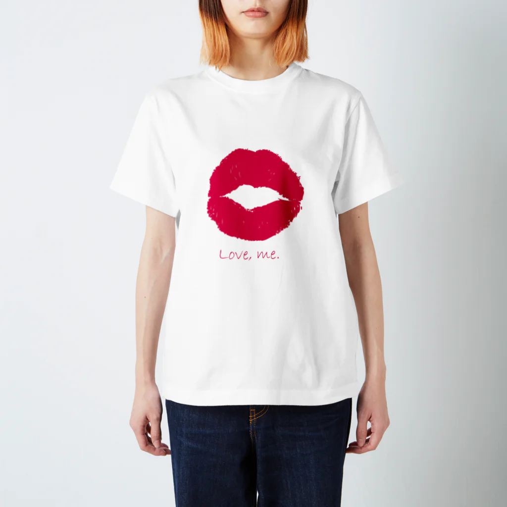 アシベズヘアのLove, me. Regular Fit T-Shirt