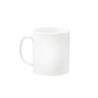 ヨリトモの刺身に菊をのせる仕事をしています01 Mug :left side of the handle