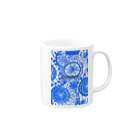 Kissy SmileyのKissy@Smiley Kukkasuunnittelijat blue Mug :right side of the handle