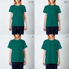 桜の水分補給 Regular Fit T-Shirt :model wear (woman)