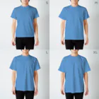 カニホイップのるさまさかさ（色付き） Regular Fit T-Shirt :model wear (male)