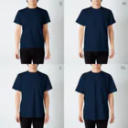 Love3Dimentionのunbrella スタンダードTシャツのサイズ別着用イメージ(男性)