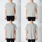 八千ハチオのスモーキン嬢Ⅰ Regular Fit T-Shirt :model wear (male)