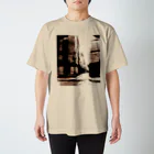 その物語を忘れない。のEugène Atget: Rue Laplace and Rue Valette, Paris, 1926 スタンダードTシャツ