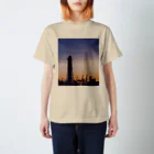 小野寺宏友の朝焼けの煙突とキリンたち スタンダードTシャツ
