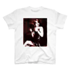 その物語を忘れない。のAlfred Cheney Johnston: Barbara Stanwyck, 1924 Regular Fit T-Shirt