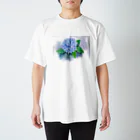 リラの紫陽花 Regular Fit T-Shirt