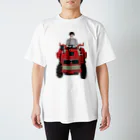 tsukamotomasatoのトラクター後藤（黒髪） Regular Fit T-Shirt