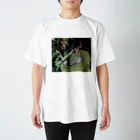 来宮昌仁の漂う桜 Regular Fit T-Shirt