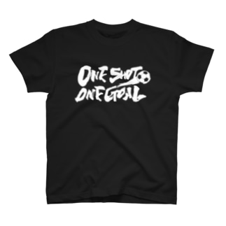 Tシャツ - One Shot One Goal（黒） - 毛筆手書きの「One Shot One Goal」に、サッカーボールイラストをそえて
