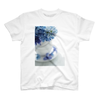 blue fflower Regular Fit T-Shirt
