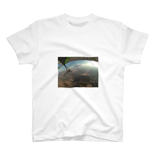 富士山に向かって飛べ！ Regular Fit T-Shirt