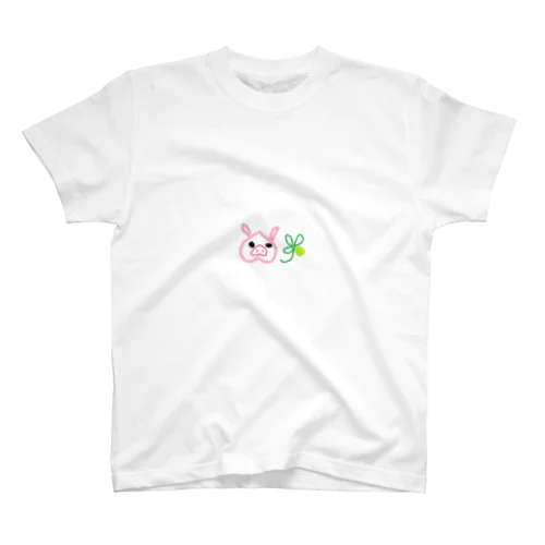 しあわせピッグ Regular Fit T-Shirt