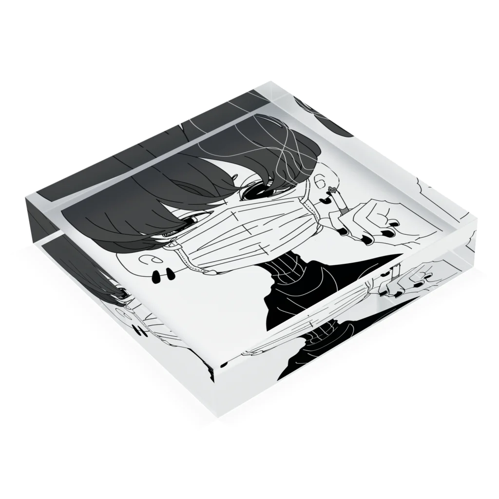 BTNstoreのヤニマスクボーイ Acrylic Block :placed flat