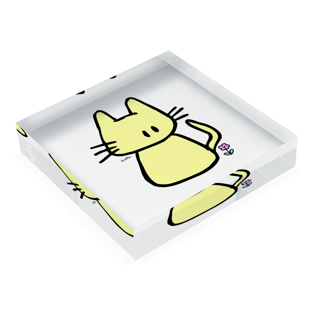 JOKERS FACTORYのKITTEN Acrylic Block :placed flat