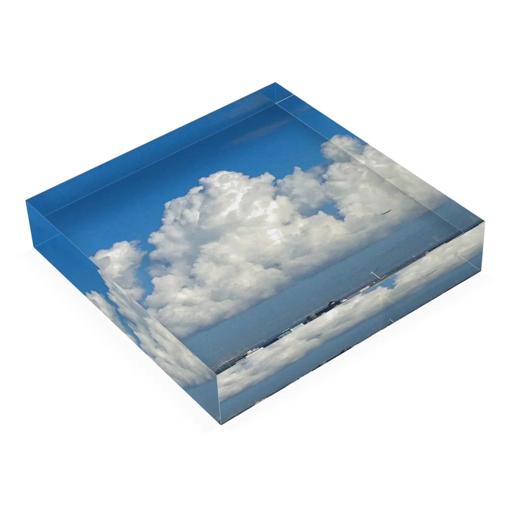 豆柴ビーンのお店の夏の雲 Acrylic Block :placed flat