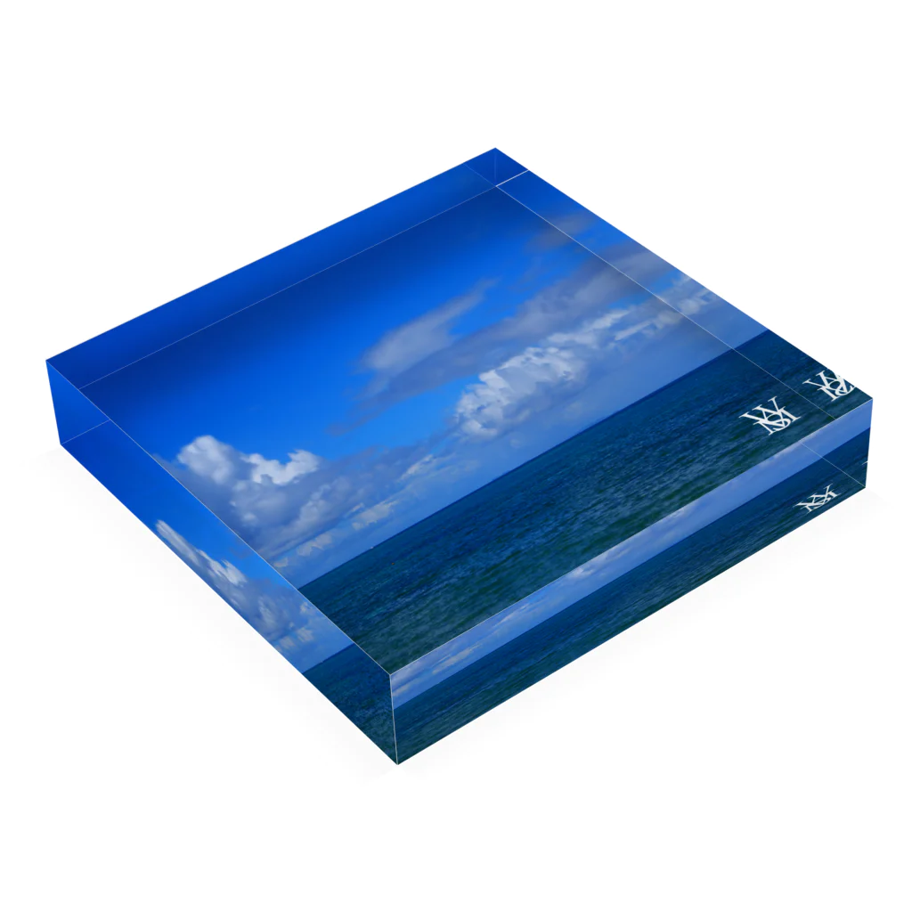 ＳＩＬＶＥＲＷＯＬＦＭＥＮmixculturedesinの2018.７月NEW「paradise」 Acrylic Block :placed flat