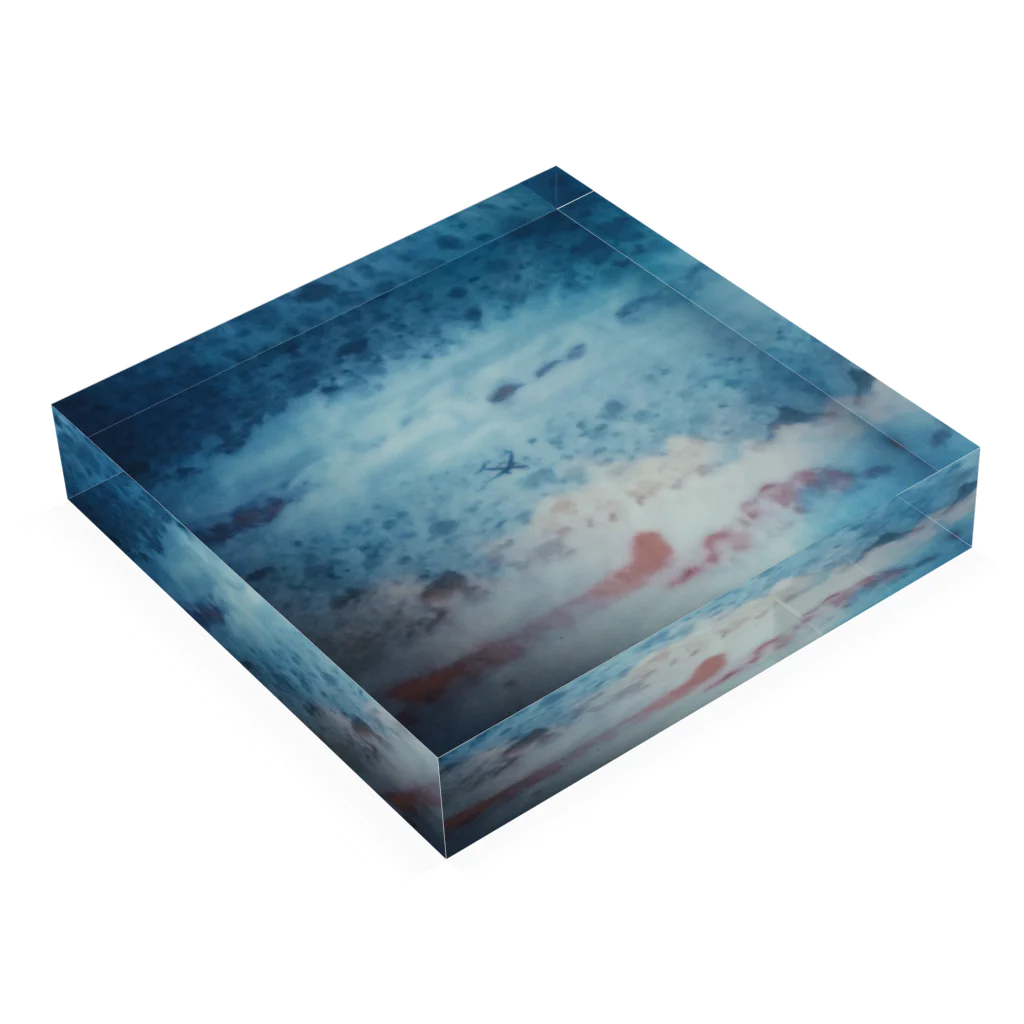 鯨窓机(第二極地観測所)の“ショートケーキ・エアライン” Acrylic Block :placed flat