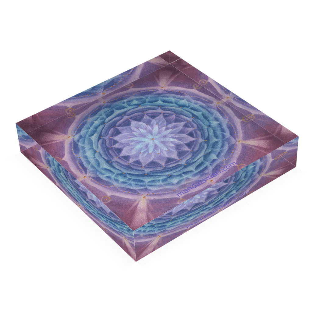 Mandala Mariのサハスラーラパドマ Acrylic Block :placed flat