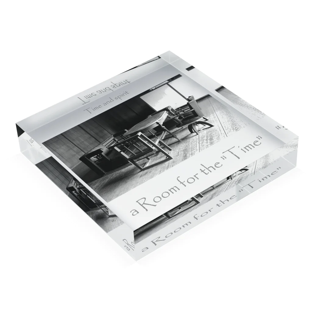 Kazumichi Otsubo's Souvenir departmentのa Room for the "Time" ~ BW Acrylic Block :placed flat