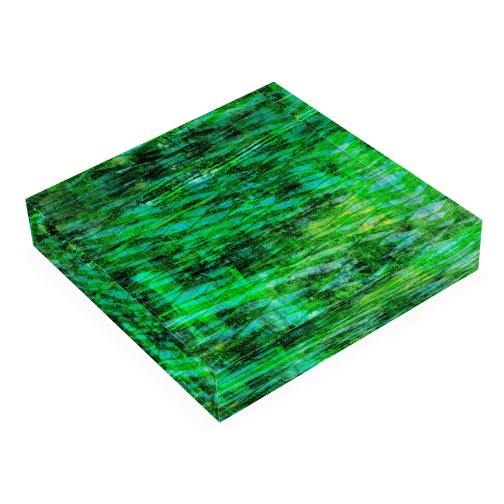 prism-prizmの緑に包まれる Acrylic Block :placed flat